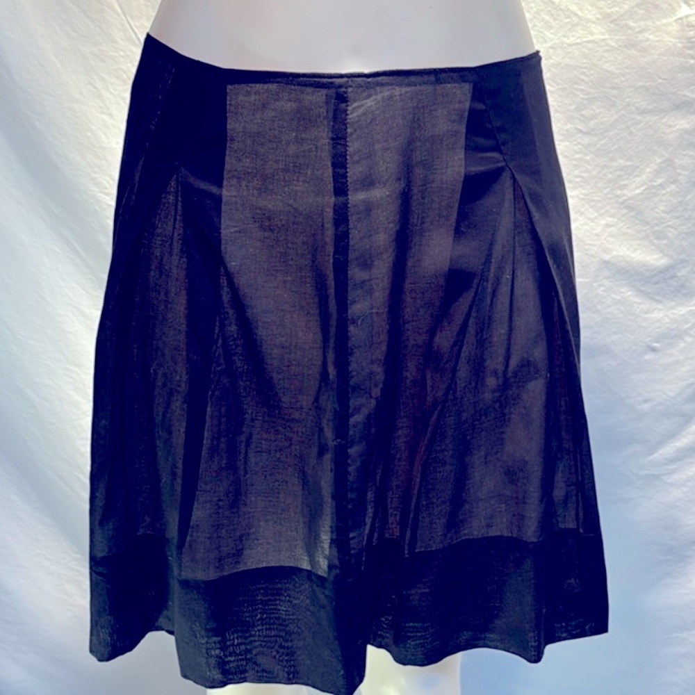 🆕 Elegant Black Mini Skirt